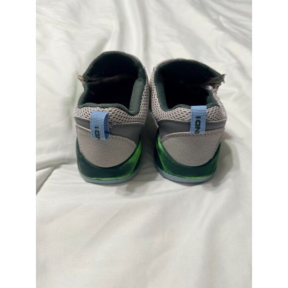 Air Jordan's Kid's shoes - size 1.5 - Picture 4 of 5